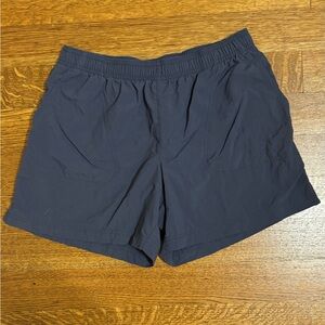 Columbia Women’s Dark Blue Athletic Shorts. Size medium